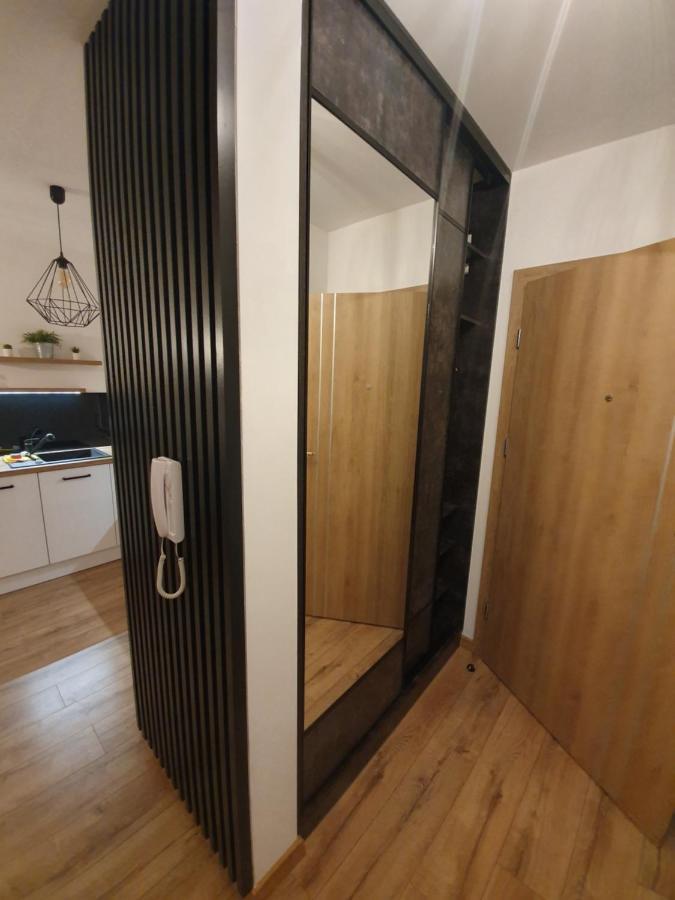 Apartament Number One NOVA WOZOWNIA Leszno  Exterior foto