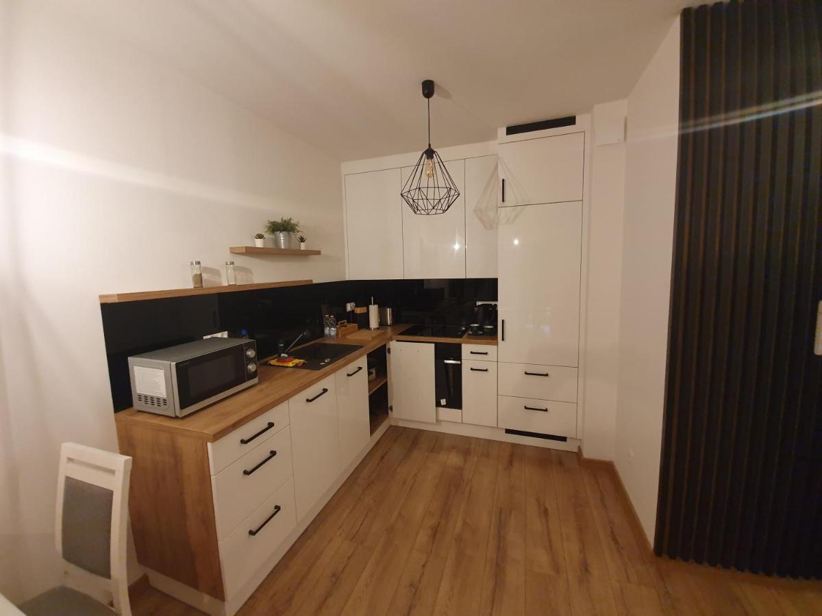 Apartament Number One NOVA WOZOWNIA Leszno  Exterior foto